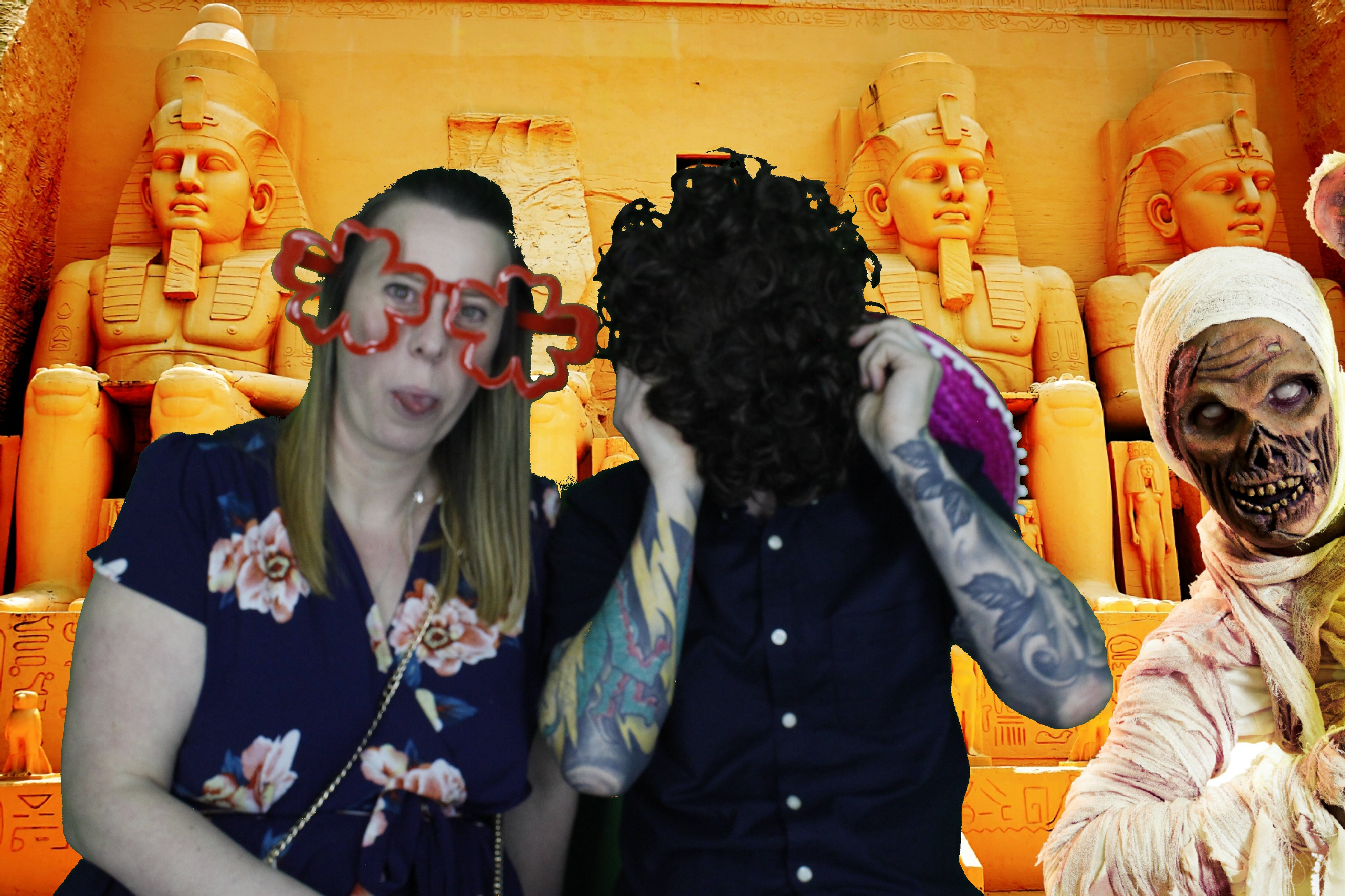 Mr & Mrs Mills | View more photos from the event at gallery.myphotoboothexperience.co.uk/u/MyPhotoBoothExperienceLtd/Mr-Mrs-Mills